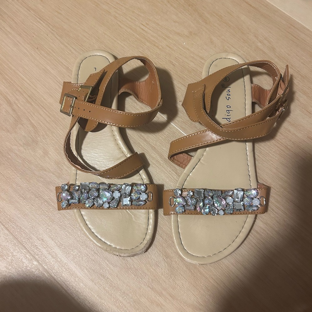 Indigo Soul Tan Sandals with Silver Accents